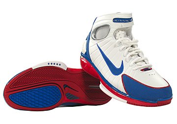 Kobe Bryant basketball shoes picture: Nike Air Zoom Huarache 2K4 blue, white and red