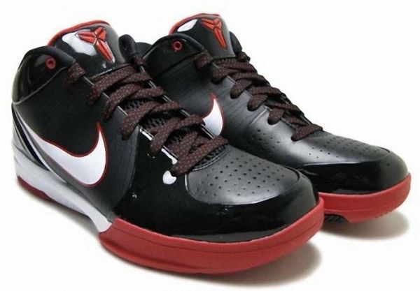 Kobe Bryant basketball shoes pictures: Nike Zoom Kobe IV 4 Black and Red Edition in colors black, red and white, picture 01