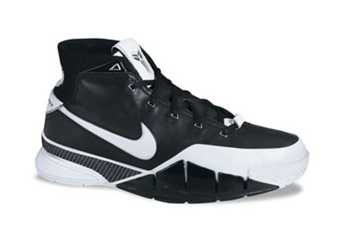 Kobe Bryant basketball shoes picture: Nike Zoom Kobe I black and white