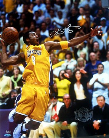 Lakers 2001 Championship: Kobe Bryant Autographed 2001 NBA Finals Picture