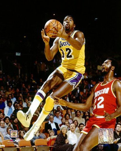 Lakers Players Picture: Magic Johnson in the air with the ball in his hands
