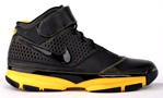new Kobe Bryant Shoes: Nike Zoom Kobe II 2, black and maize