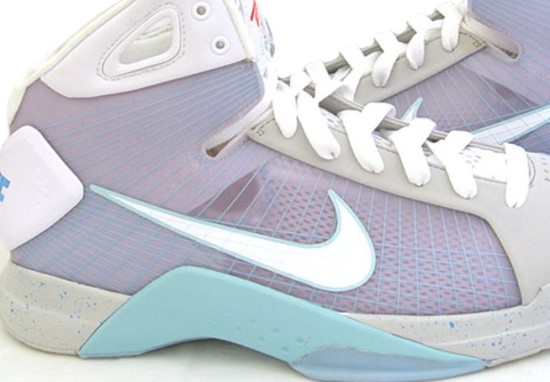 Kobe Bryant basketball shoes pictures: Nike Hyperdunk McFly 2015 Back To The Future Edition in colors white, light blue and grey