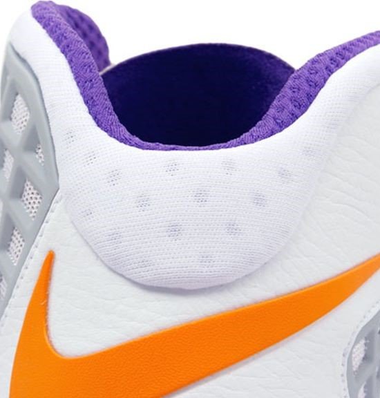 Kobe Bryant basketball shoes pictures: Nike Zoom Kobe III 3 Lakers China Edition in colors purple, gold, grey and white