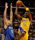 click for Lakers Playoff pictures (LA Daily News), (Wally Szczerbiak, Kobe Bryant)