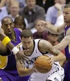 click for Lakers 2008 Playoff pictures (LA Daily News), Conference Semifinals Game 3